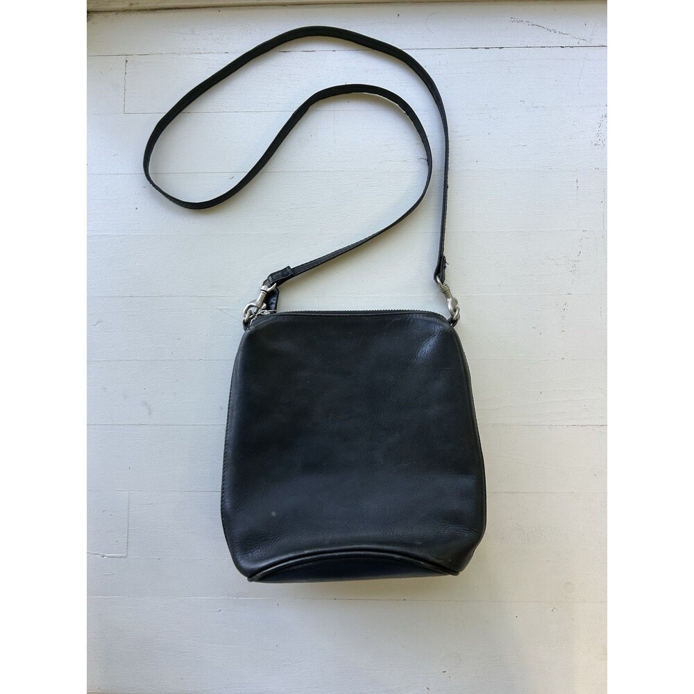 Vintage 90s GAP Black Leather Crossbody Bag Purse